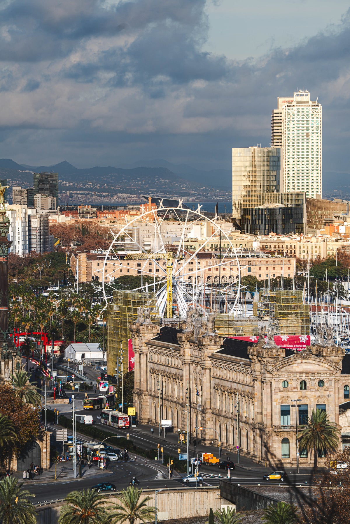 Port Vell VI