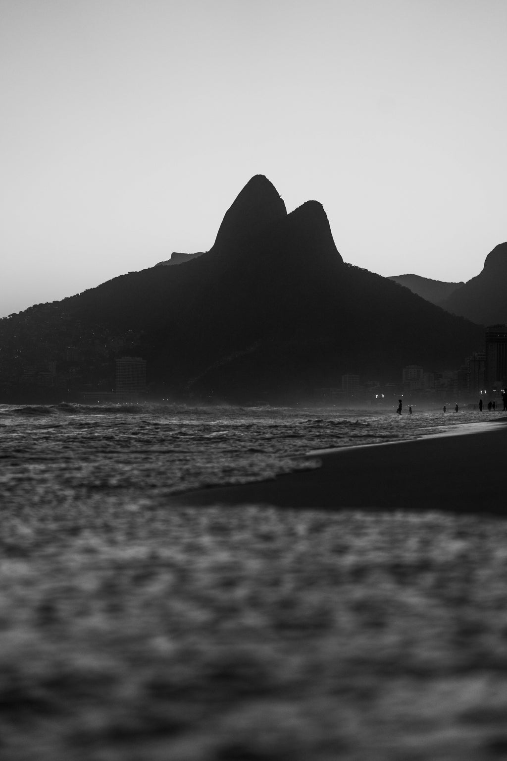 Morro Dois Irmãos IX