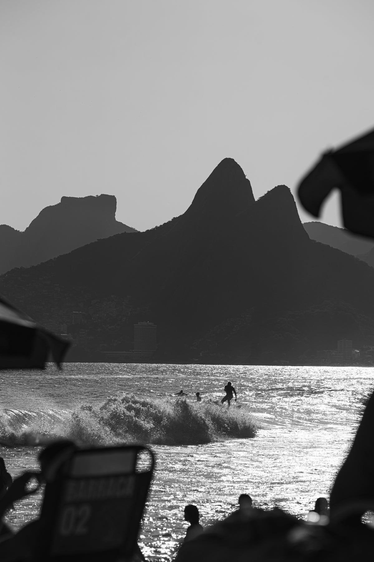 Morro Dois Irmãos X