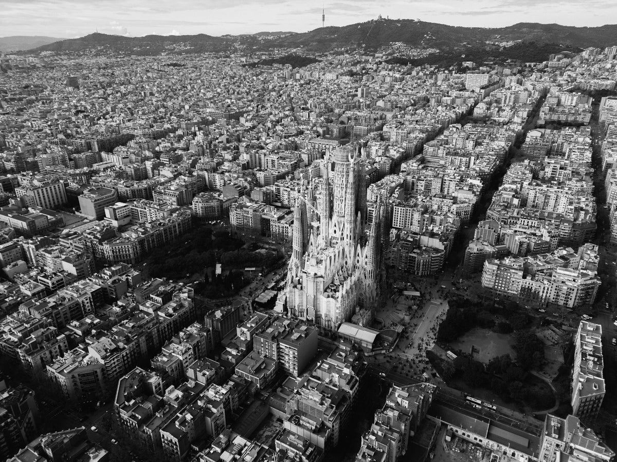 Sagrada Família I — Barcelona, obra de Jordana Figueira