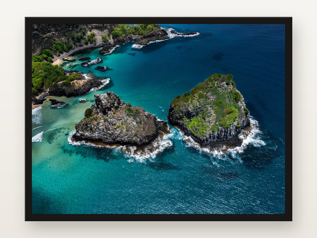 Morro Dois Irmãos IV · Noronha em moldura preta