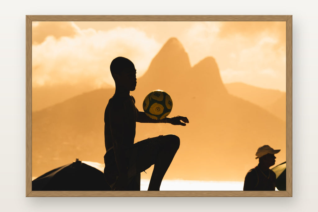 Morro Dois Irmãos VII em moldura Freijó