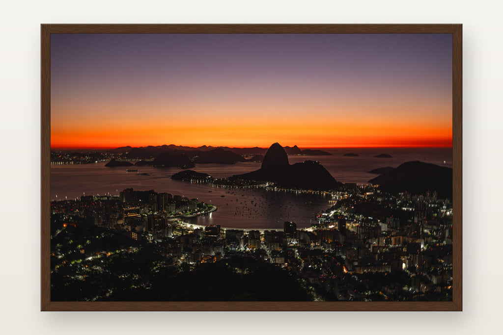 Pão de Açúcar Amanhecer II em moldura Imbuia