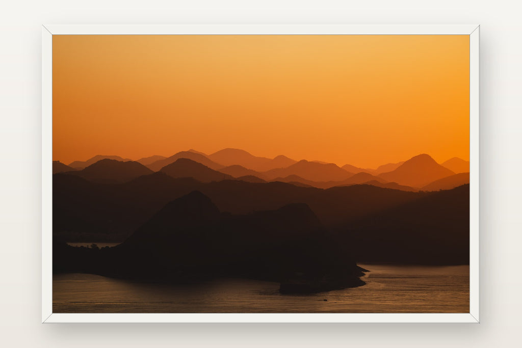 Pão de Açúcar Amanhecer IV em moldura branca