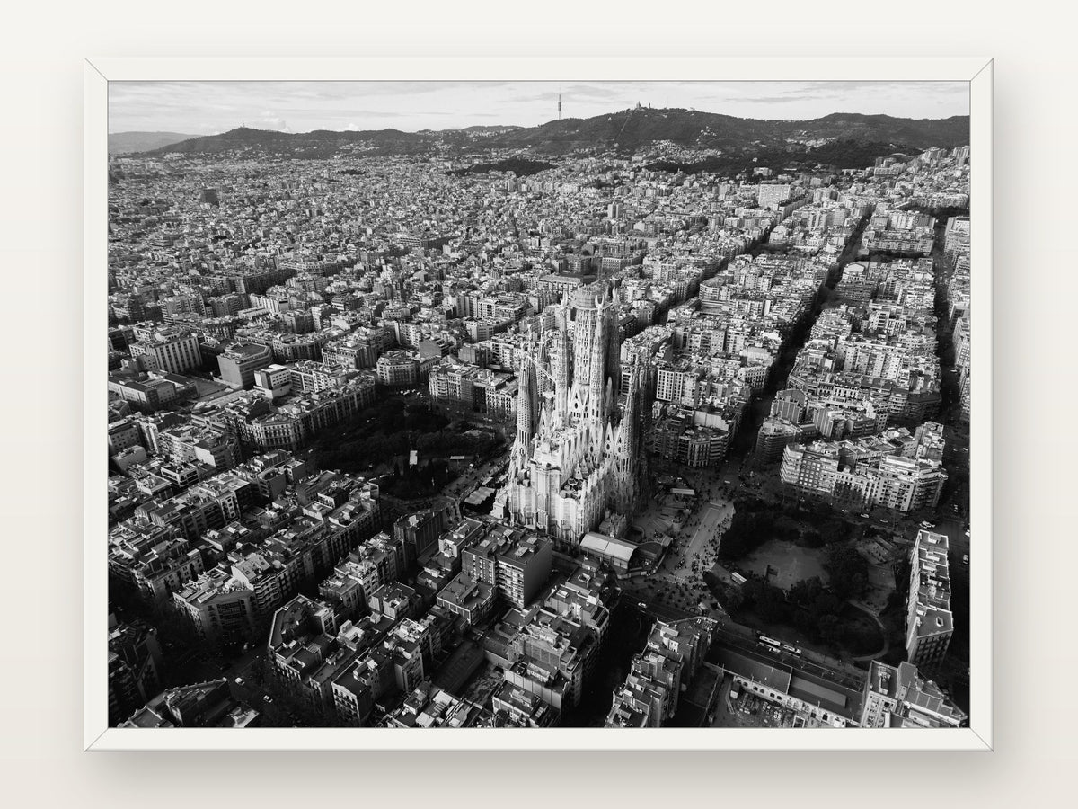 Sagrada Família I em moldura branca